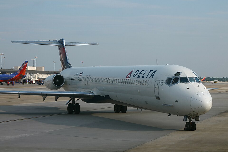 Aircraft registered N947DL