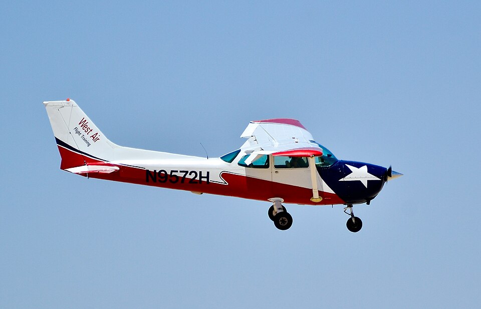 Aircraft registered N9572H