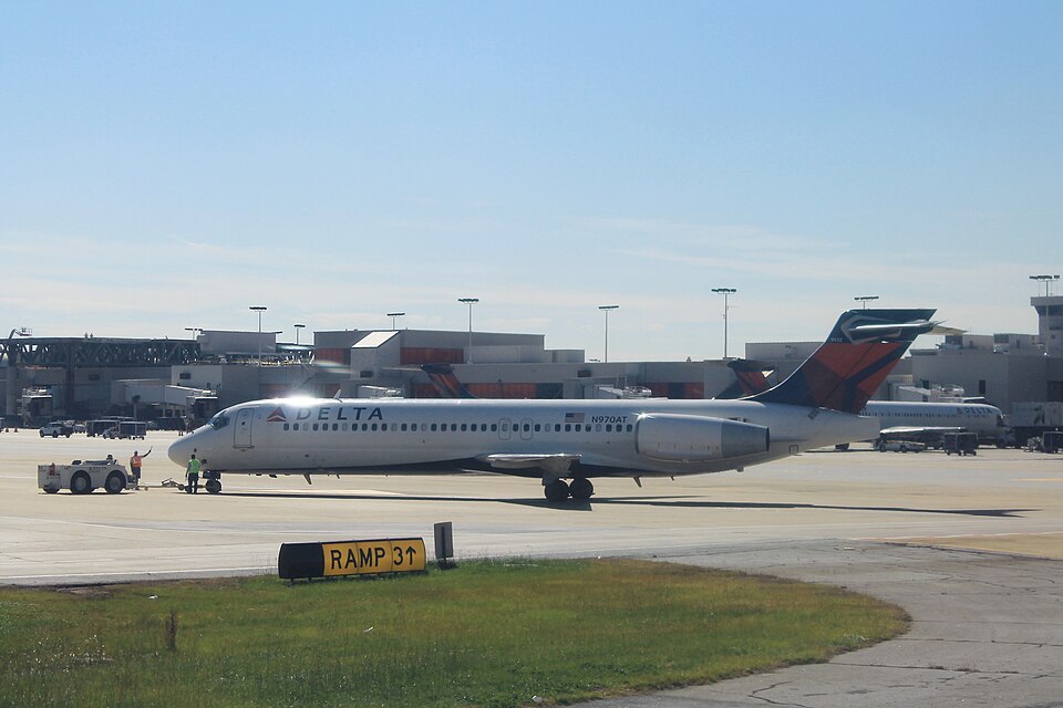 Aircraft registered N970AT