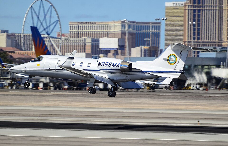 Aircraft registered N986MA