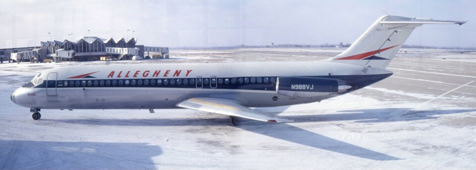 Aircraft registered N988VJ