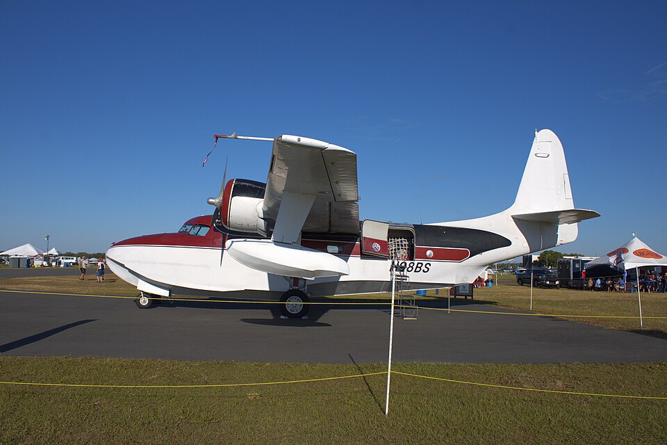Aircraft registered N98BS