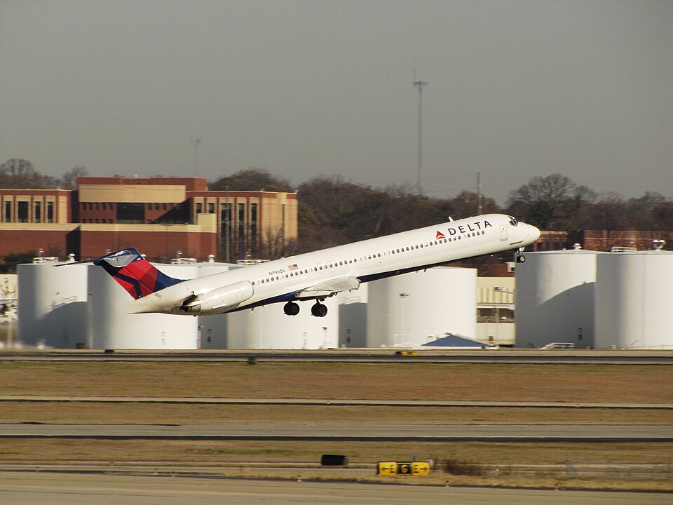 Aircraft registered N996DL
