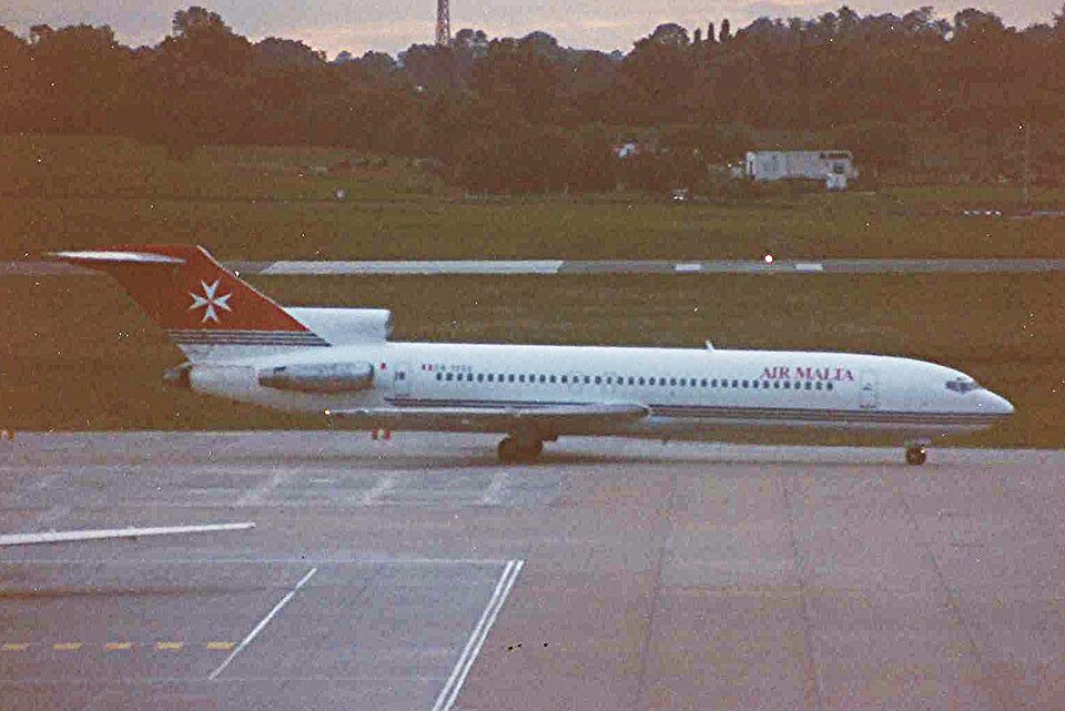 Aircraft registered OB-1303