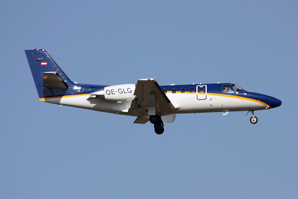 Aircraft registered OE-GLG