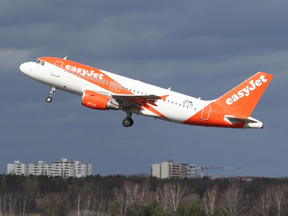 Aircraft registered OE-LQE