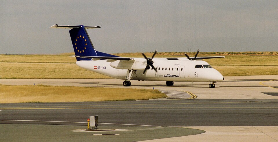 Aircraft registered OE-LSA