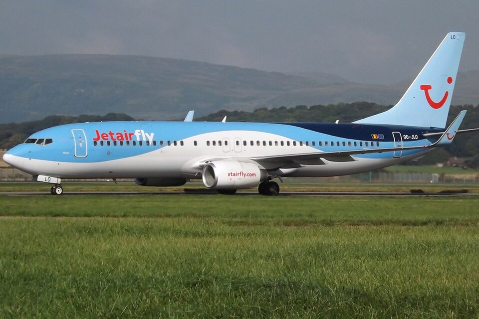 Aircraft registered OO-JLO