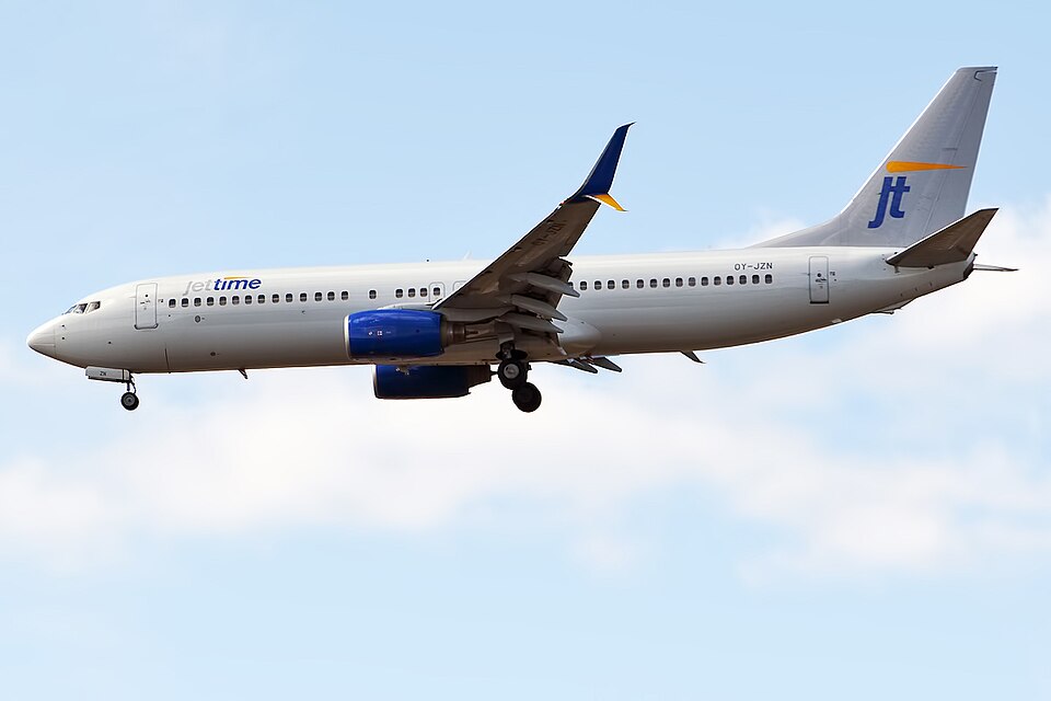 Aircraft registered OY-JZN