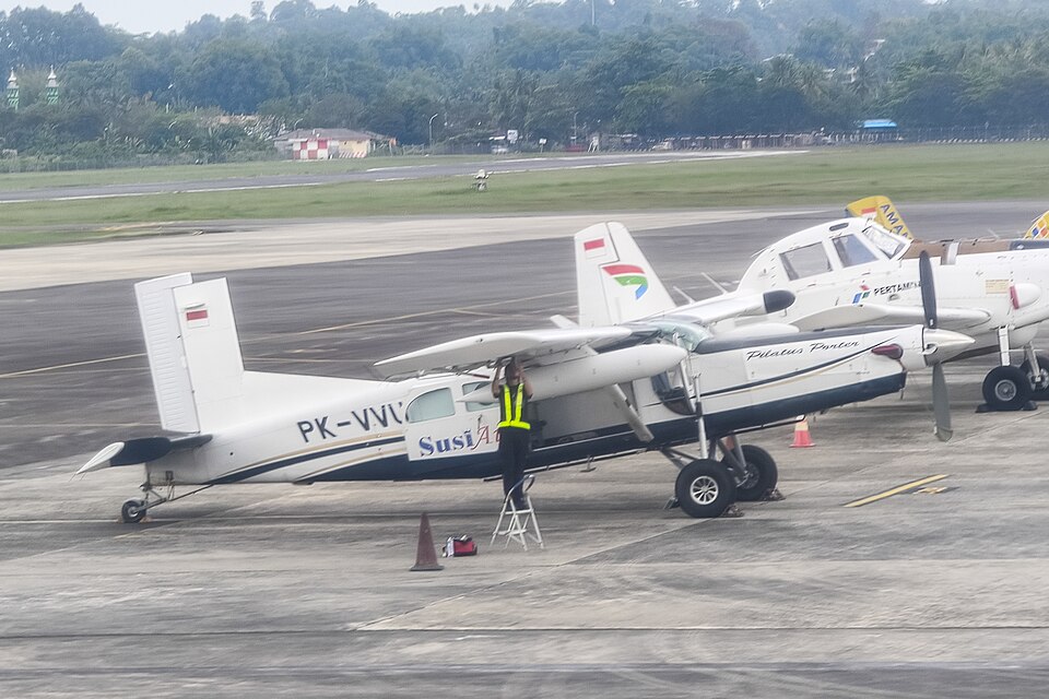Aircraft registered PK-VVU