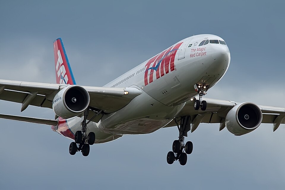 Aircraft registered PT-MVB