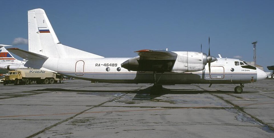 Aircraft registered RA-46489