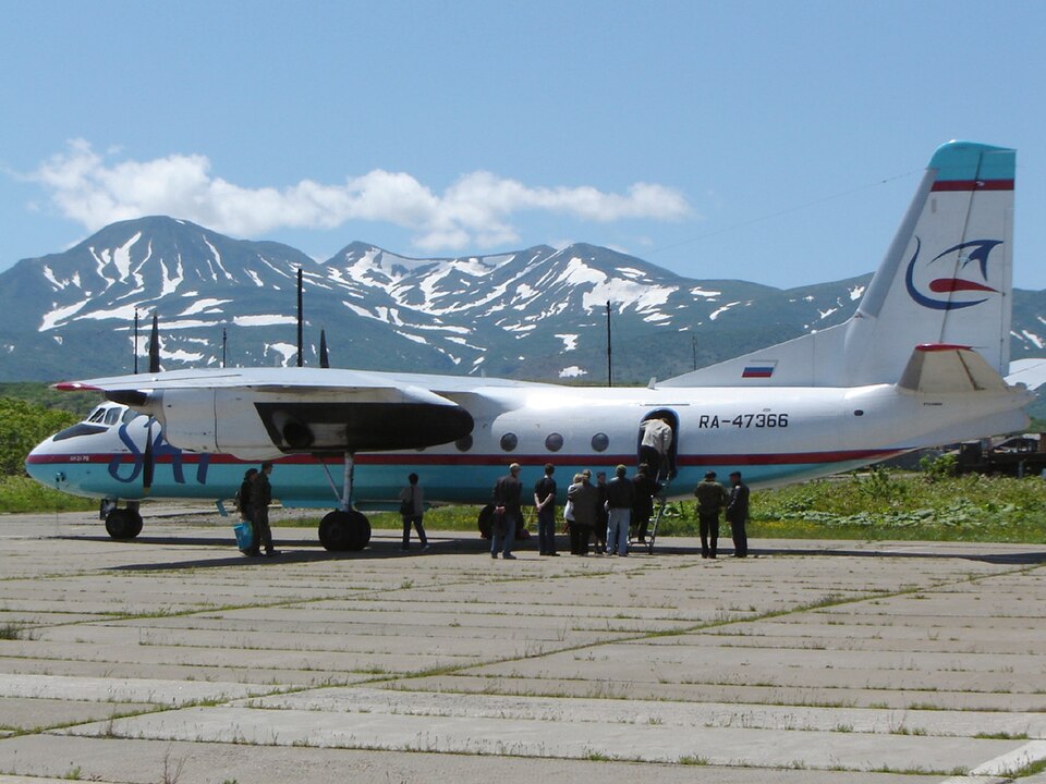 Aircraft registered RA-47366