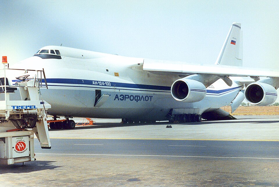 Aircraft registered RA-82069