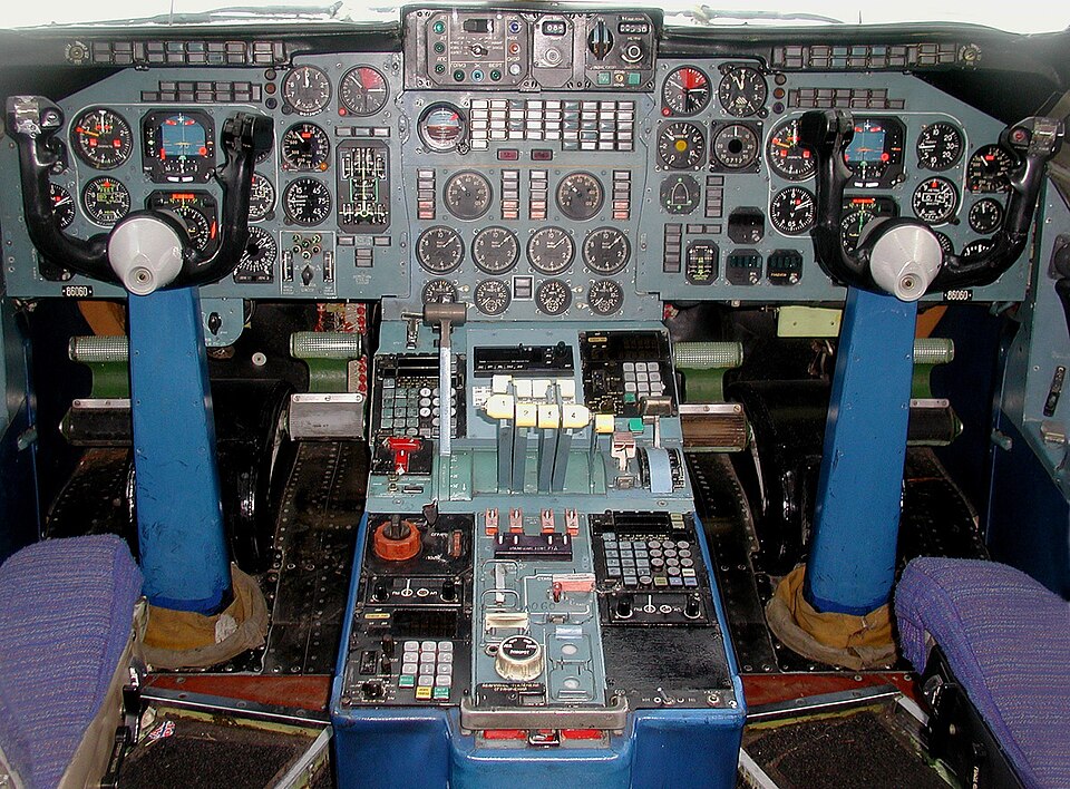 Aircraft registered RA-86060