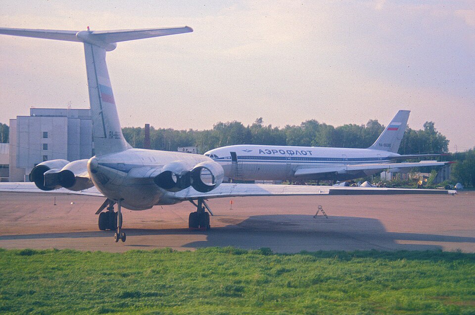Aircraft registered RA-86080