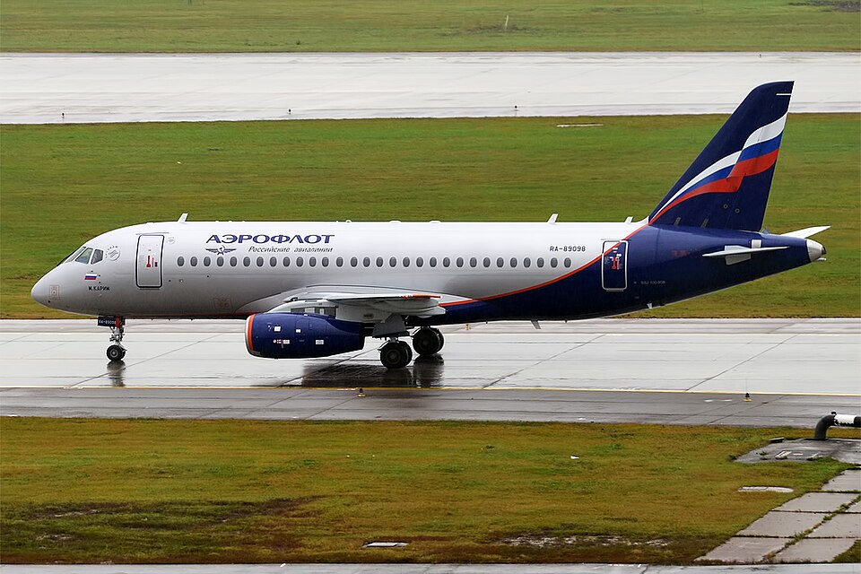 Aircraft registered RA-89098