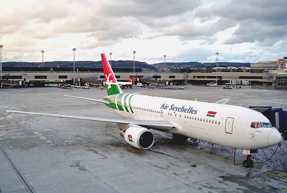 Aircraft registered S7 AAS