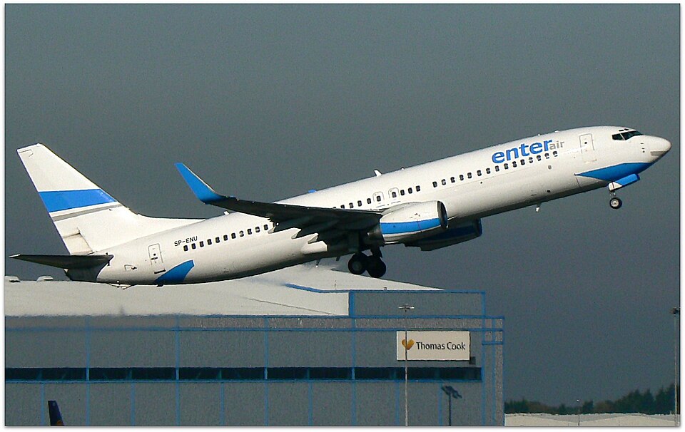 Aircraft registered SP-ENU