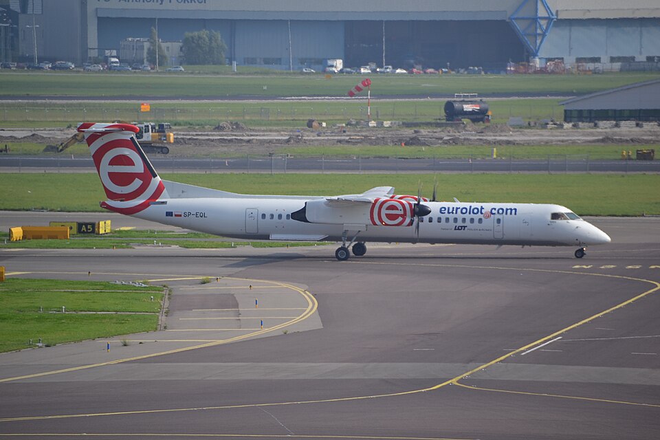 Aircraft registered SP-EQL
