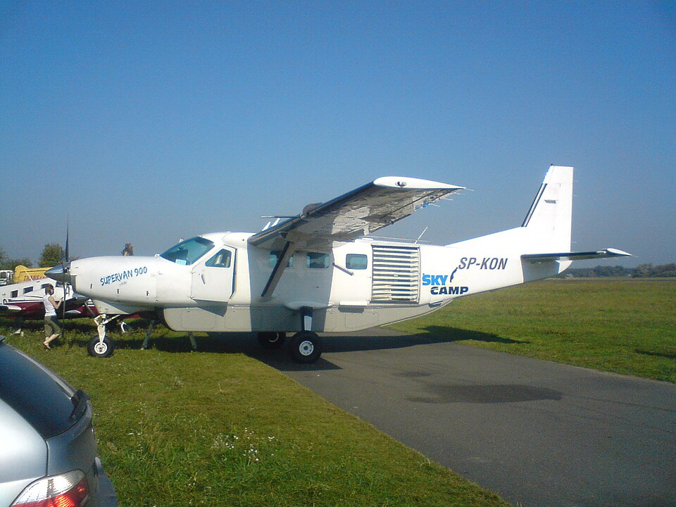 Aircraft registered SP-KON