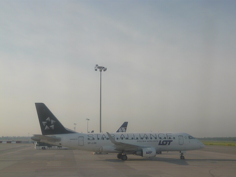 Aircraft registered SP-LDK