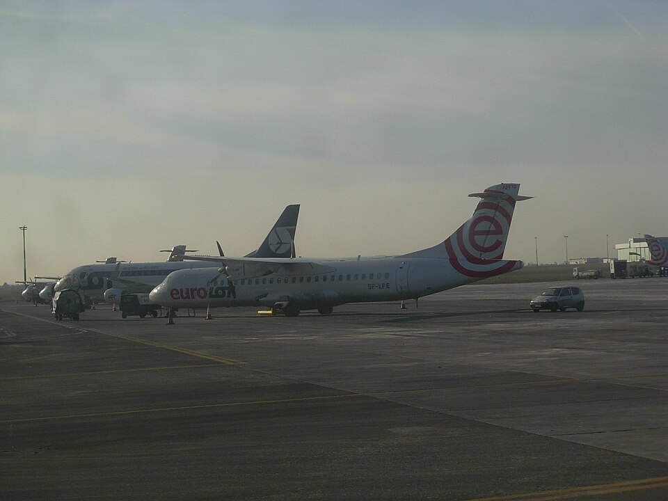 Aircraft registered SP-LFE