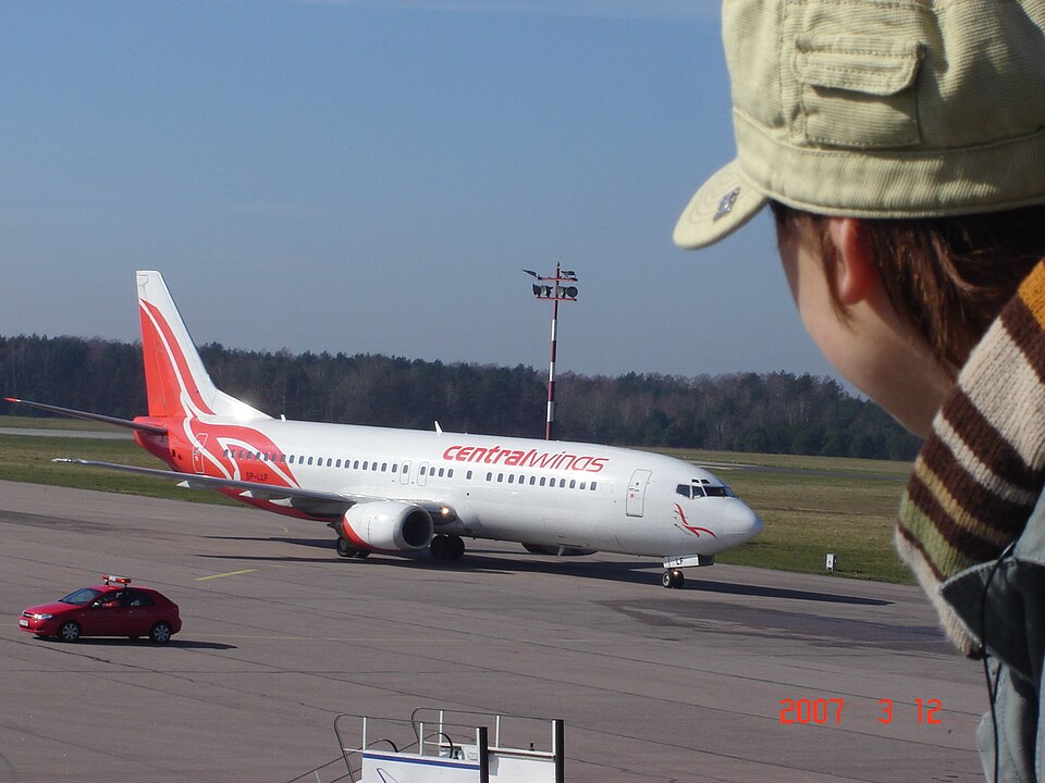 Aircraft registered SP-LLF