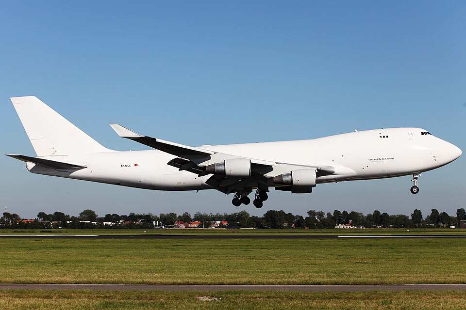 Aircraft registered TC-MCL
