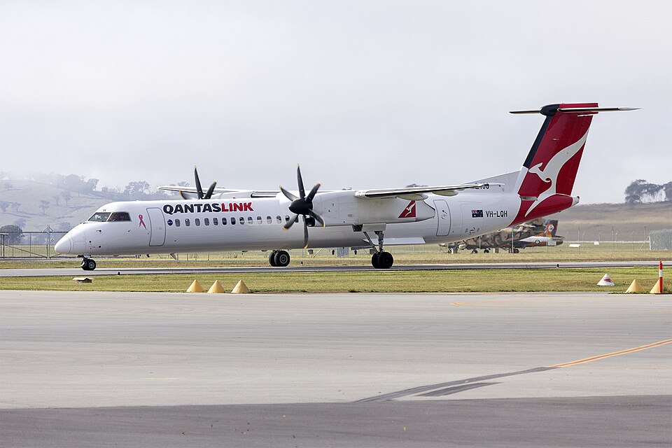 Aircraft registered VH-LQH