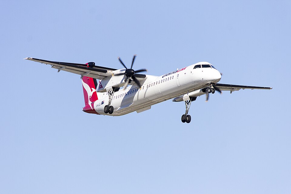 Aircraft registered VH-LQJ