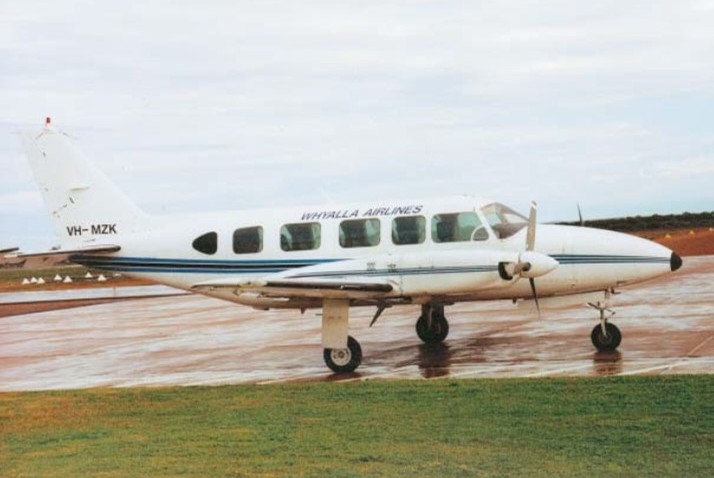 Aircraft registered VH-MZK