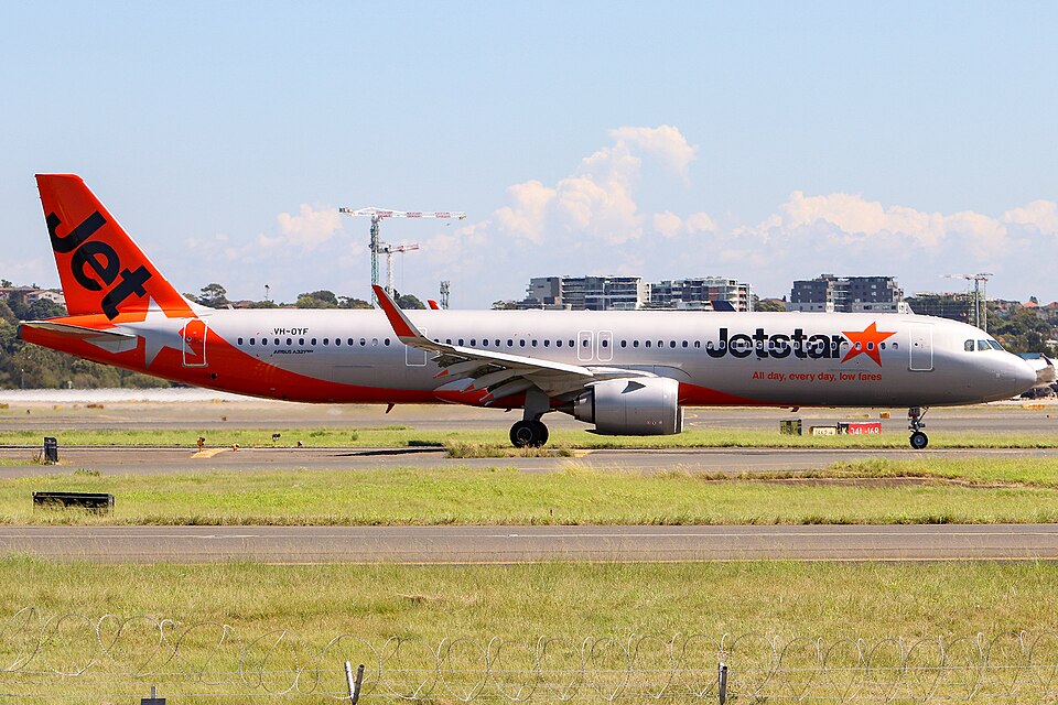 Aircraft registered VH-OYF