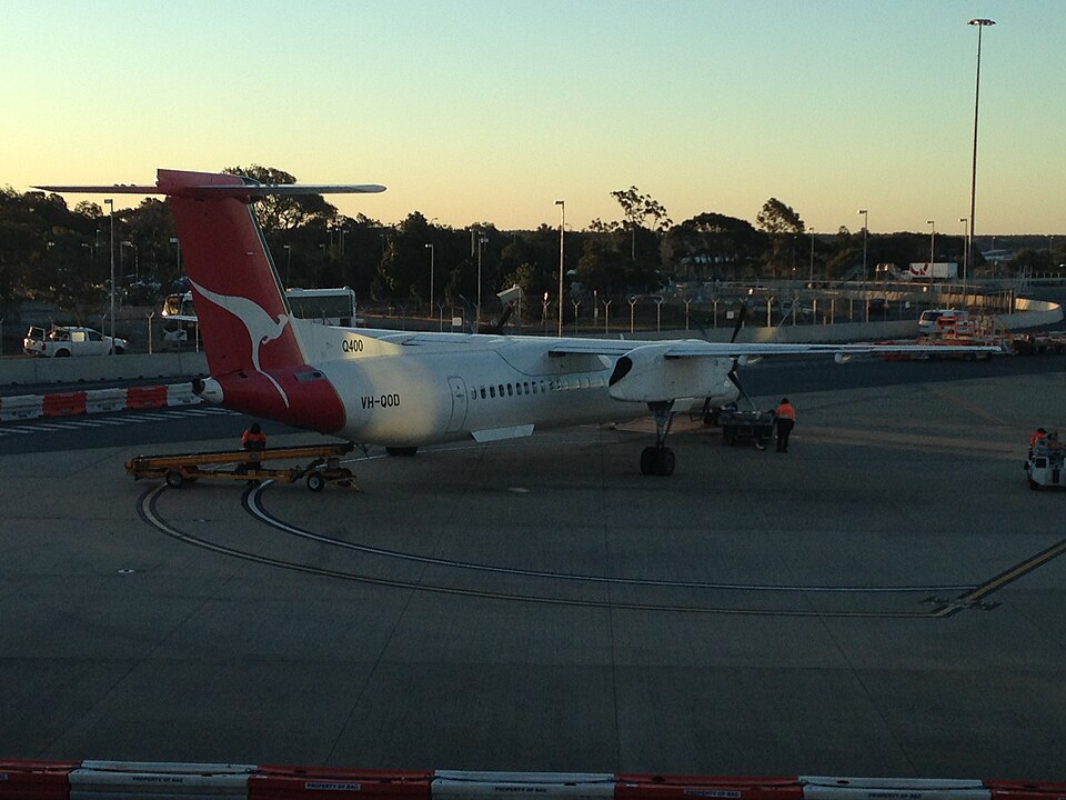 Aircraft registered VH-QOD