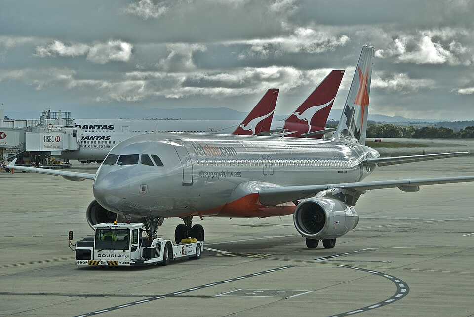 Aircraft registered VH-VQL