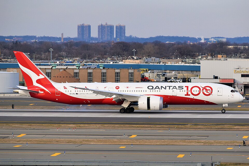 Aircraft registered VH-ZNJ