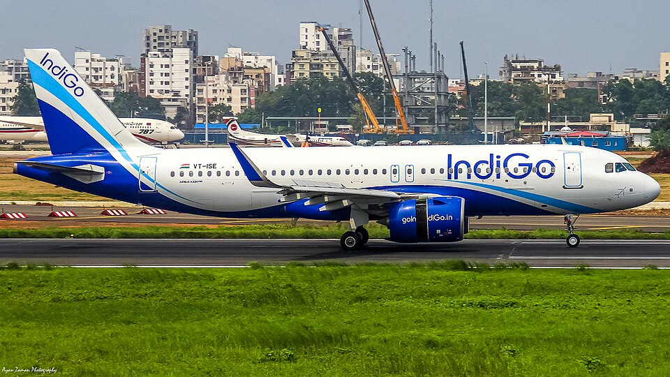 Aircraft registered VT-ISE