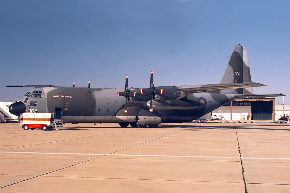 Aircraft registered XV304