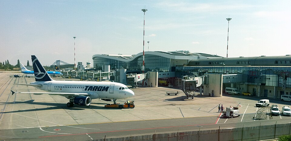 Aircraft registered YR-ASC