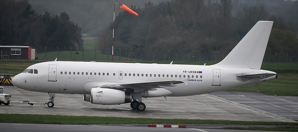 Aircraft registered YR-URS
