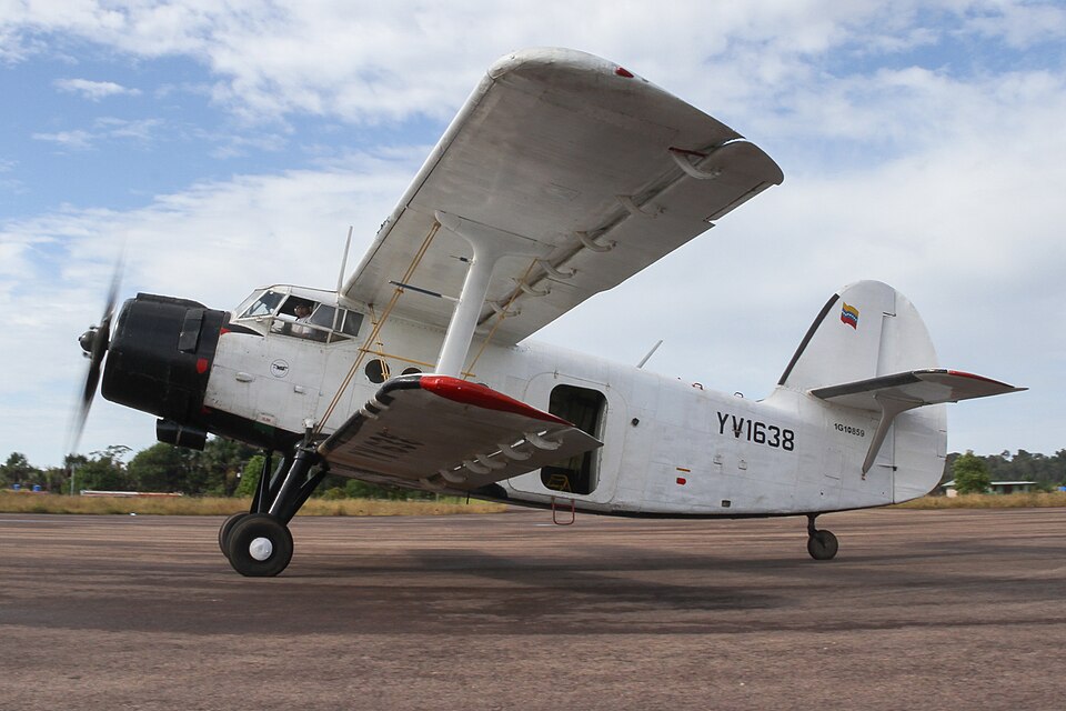 Aircraft registered YV1638