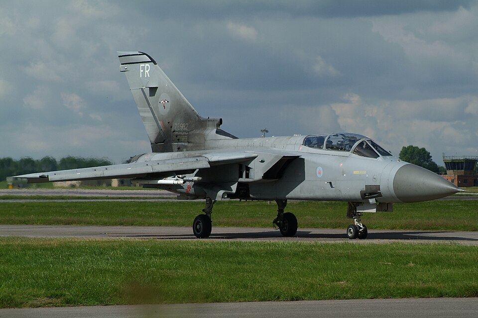 Aircraft registered ZE982