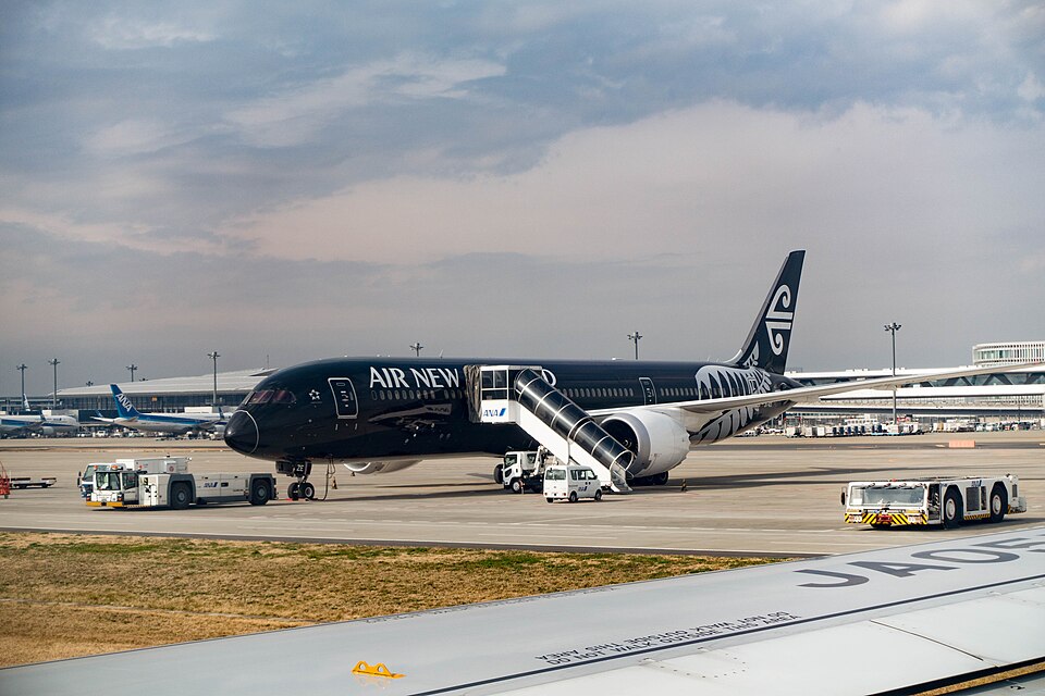 Aircraft registered ZK-NZE