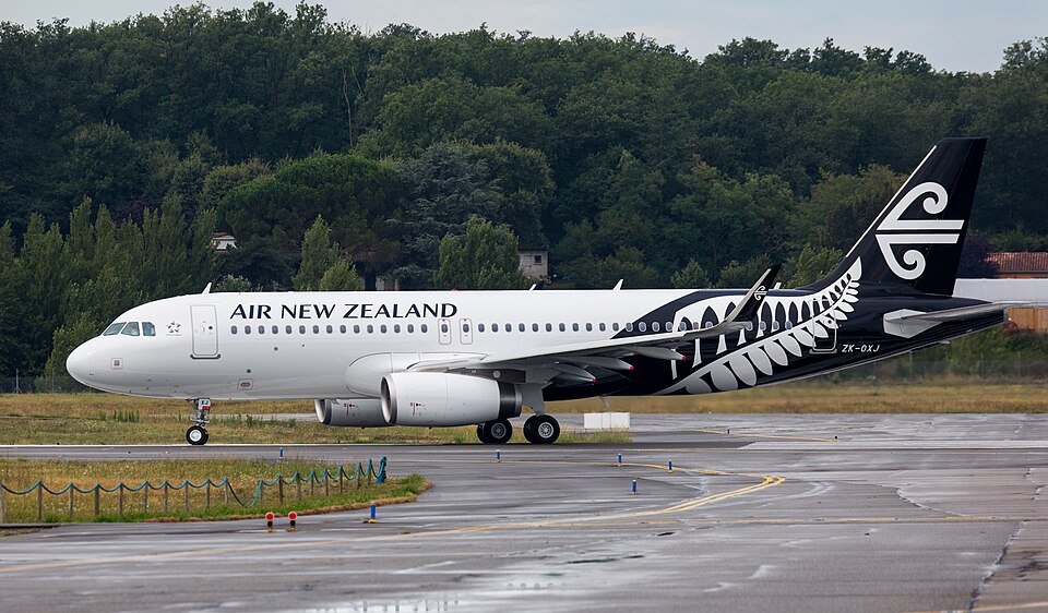 Aircraft registered ZK-OXJ