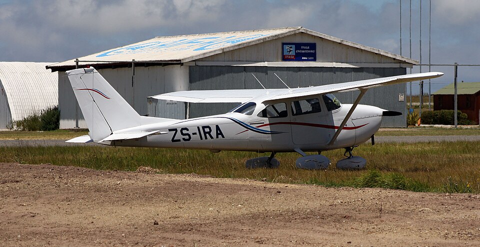 Aircraft registered ZS-IRA