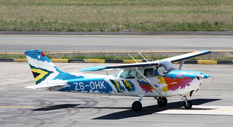Aircraft registered ZS-OHK