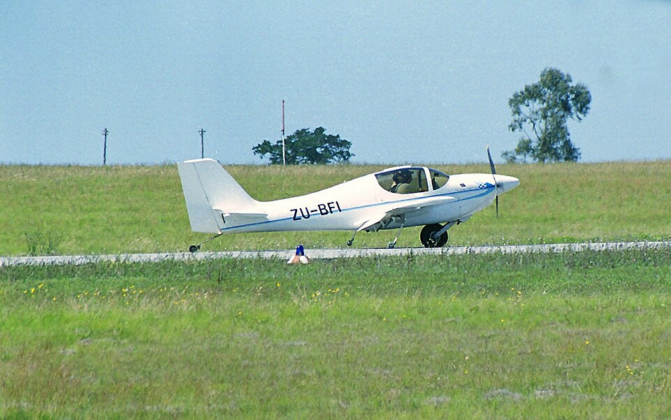 Aircraft registered ZU-BFI