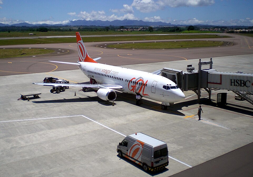 File photograph illustrating: Abra Group yet to assign Embraer E195-E2 order to a specific airline