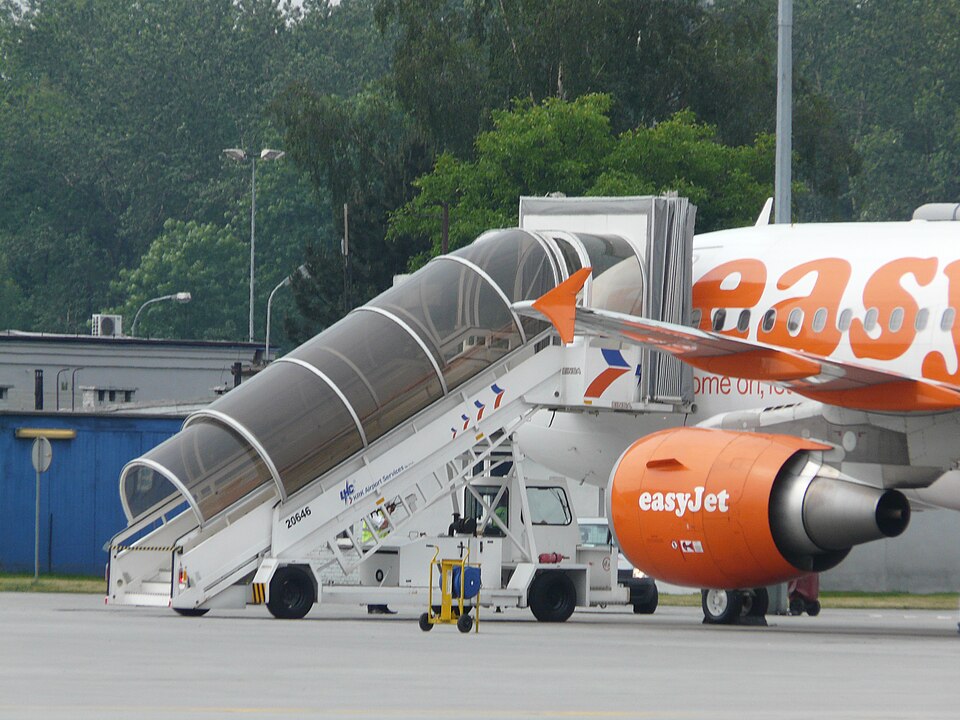 Airbus A320 family (A319/A320/A321) aircraft
